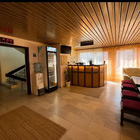 Hotel Olimpiya 2*