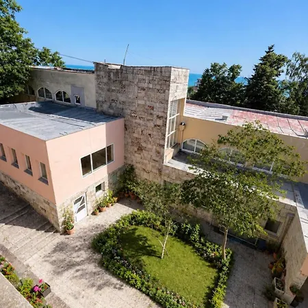 Hotel Olimpiya